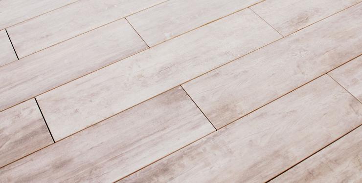 2023-pagot-savoie-carrelage-decale-ou-droit