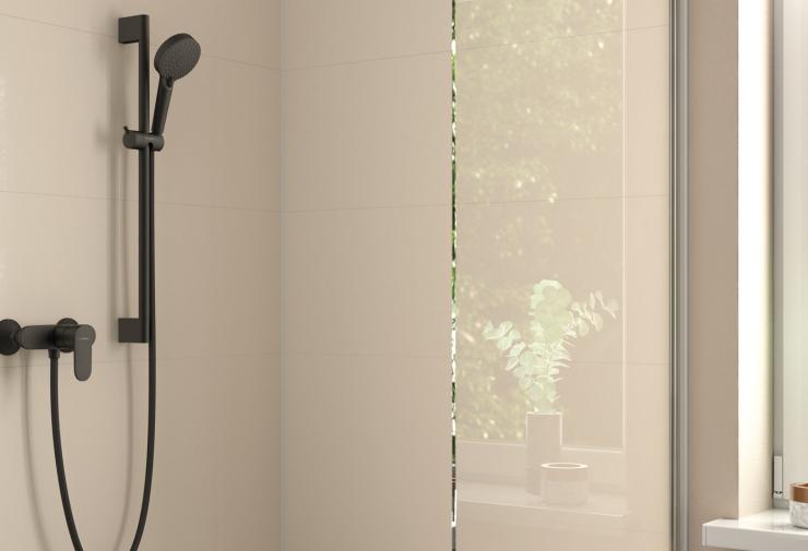 choisir un panneau douche sans joint