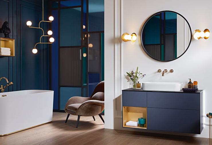 À quelle hauteur placer son miroir salle de bain ?